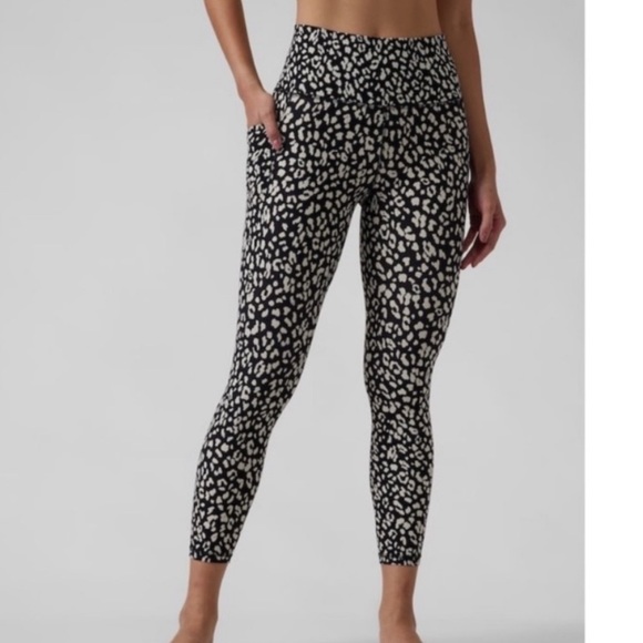 Salutation Stash 7/8 Tight - Picture 3 of 8